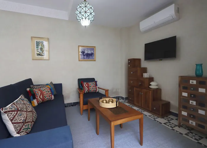  Riad Banatti