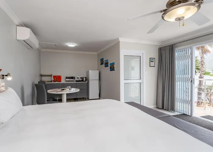 Pro Moni'S Guesthouse