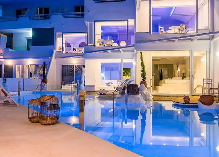 Kouros Home & Suites