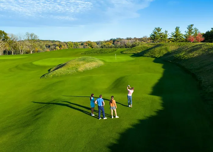 Grand Geneva Resort And Spa