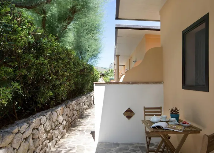 Torre San Vito Beach Hotel 3S