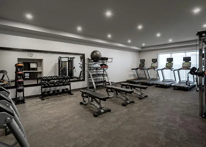 Central hotel: Fairfield Inn & Suites By Marriott Winnipeg