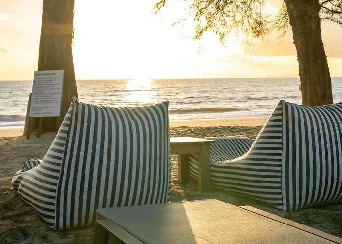 Long Beach Chalet - Sha Extra Plus