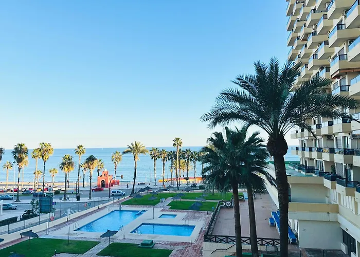 Hotel cerca del colegio: Aloha Playa
