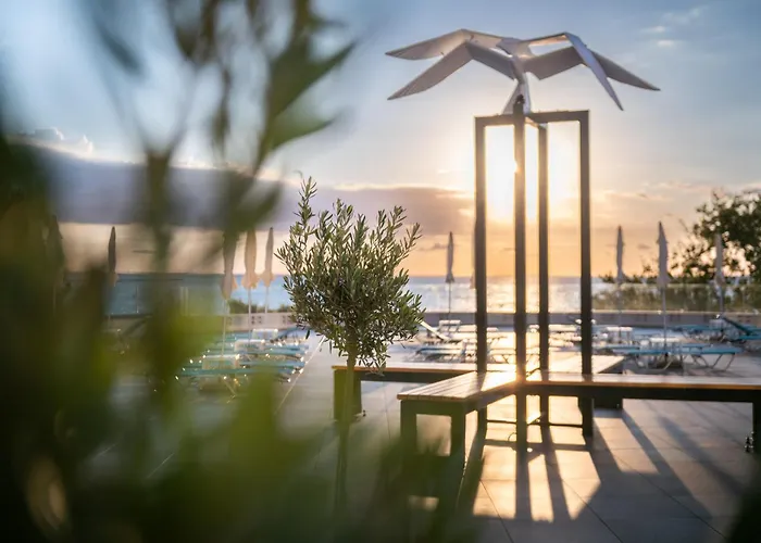 Luxury hotel only: Astoria Hotel All Inclusive- Private Beach & Beach Club