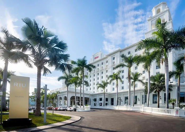 Beach hotel: Riu Palace Pacifico (Adults Only)