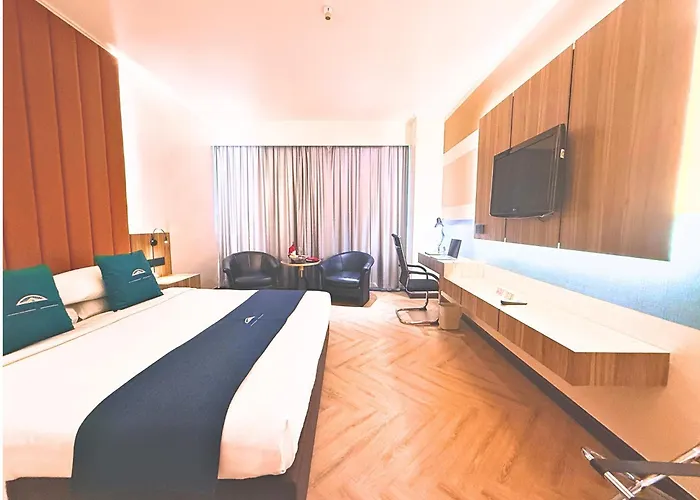 Howard Johnson By Wyndham Kota Kinabalu City Centre, Formerly Hotel Shangri-La Kota Kinabalu