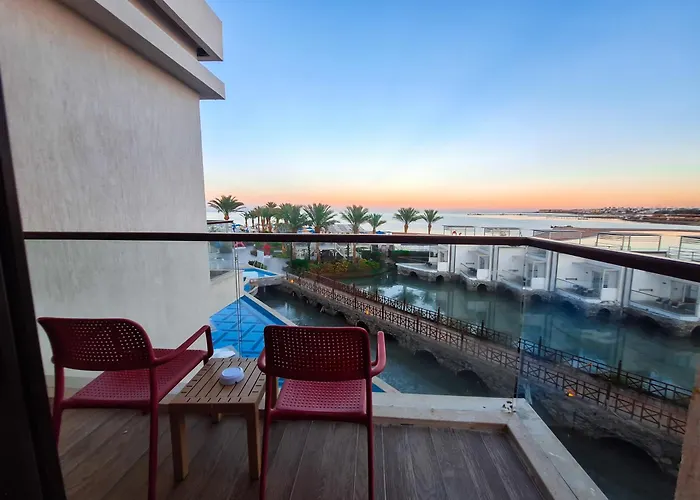 Resort: Bellagio Beach Resort&Spa