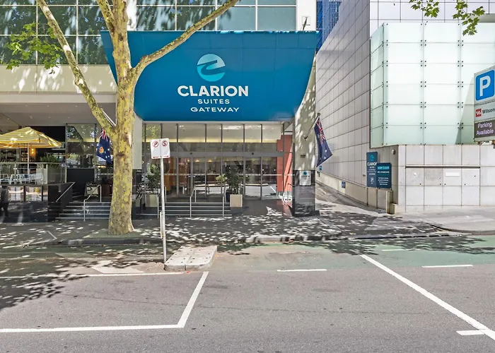 Clarion Suites Gateway