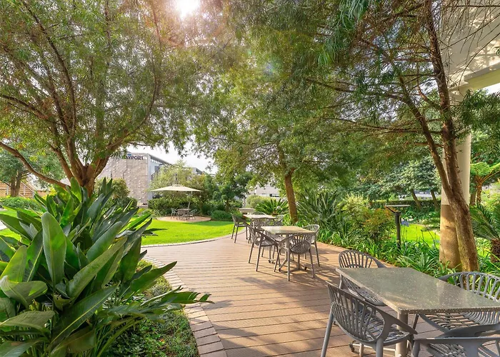 Garden Court Sandton City