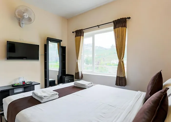 Family Friendly Hotels Paradise Perfect - Non Smoking Non Alcoholic No Unmarried Couples