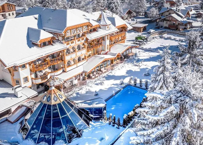 Hotel Con Piscina Renè Dolomites Boutique