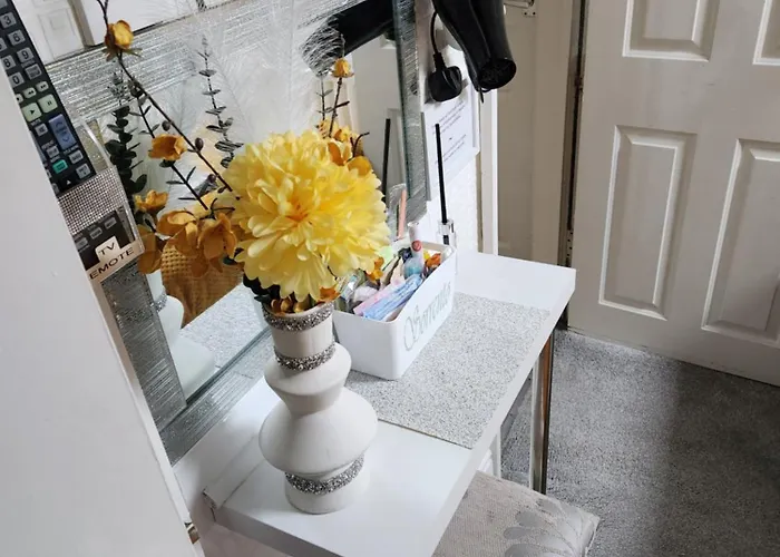 Guest house: Sorrento House