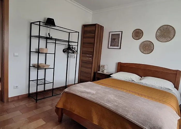 Alojamentos: Solar Da Cotovia