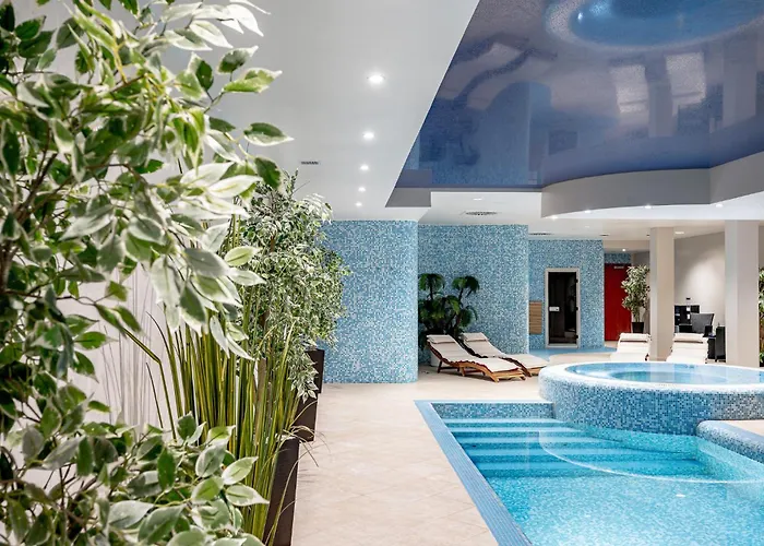 Vilnius Park Plaza Hotel, Restaurant & Terrace, Panorama Bar, Conference & Banquet Center