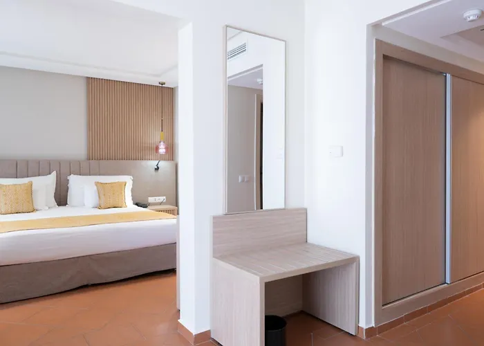 TUI SUNEO Kenzi Europa