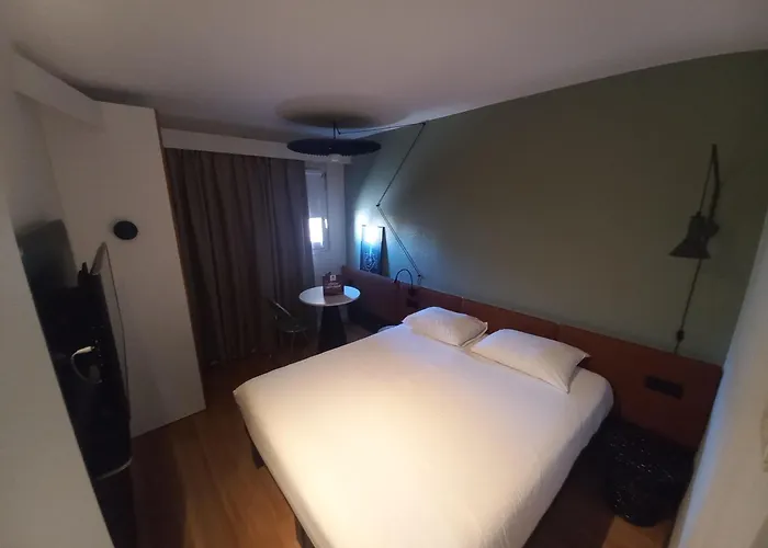 Huisdiervriendelijk hotel: Ibis Orange Centre Echangeur A7 A9