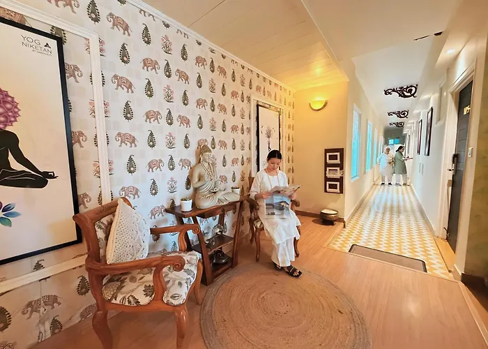 Luxury hotel only: Yog Niketan By Sanskriti