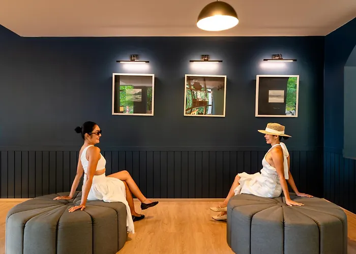 5 star hotel: Hotel Tide Phuket Beachfront