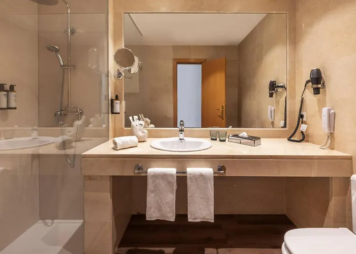 Hotel Málaga Alameda Centro Affiliated by Meliá