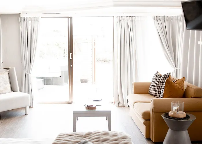 African Oceans Manor On The Beach