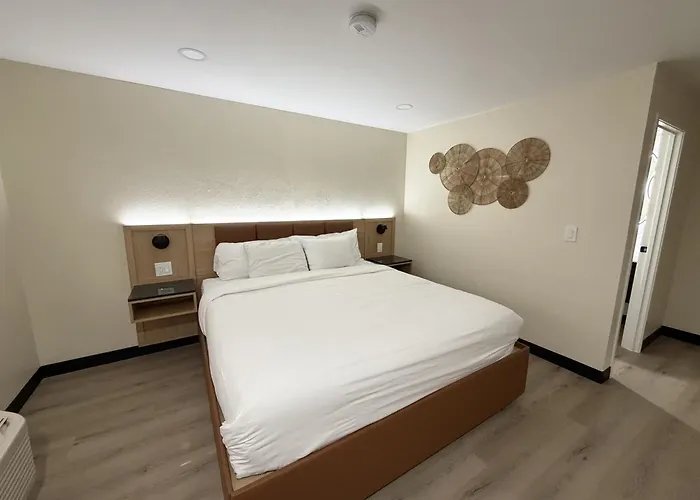 Sunrise Inn San Diego