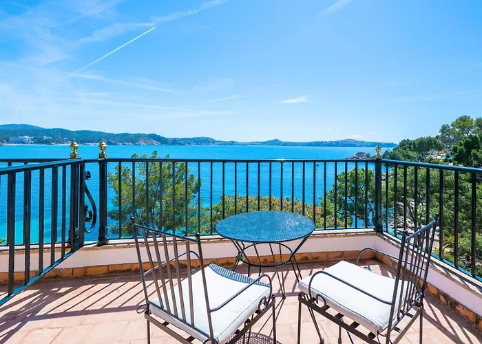 Hotel con tenis: Hotel Cala Fornells