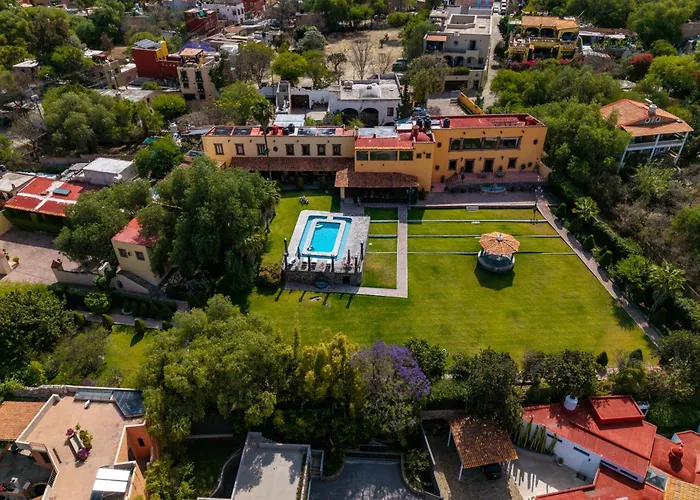 Hotel with view: Mirador Del Frayle