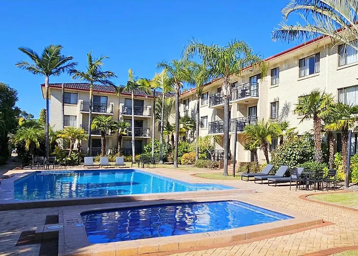 Hotels With Four Stars Great Eastern Motor Lodge