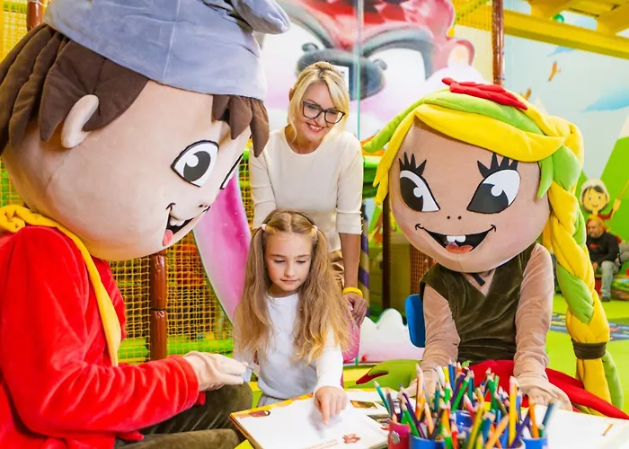 Atrium Hotel - Family Friendly