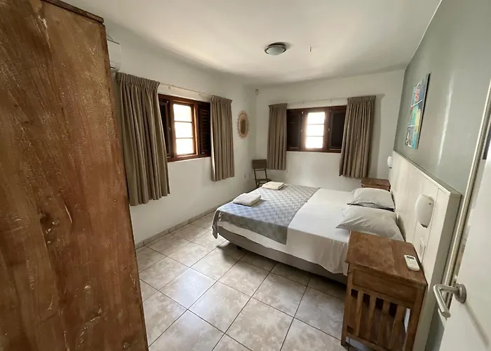 Bantopa Apartments