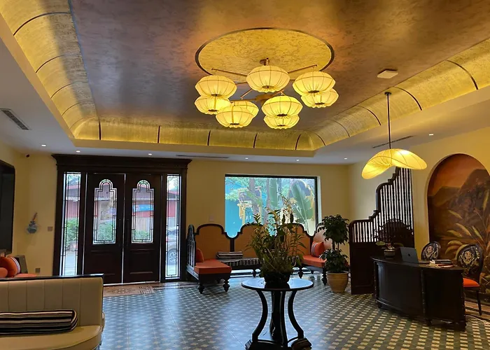 Tam Coc Holiday Hotel & Spa
