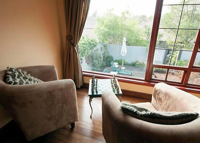 Harfield Guest Villa