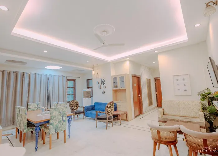 Giovanni Suites