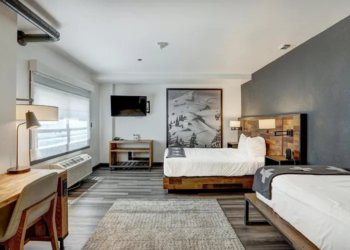 Kid friendly hotel Gravity Haus Breckenridge
