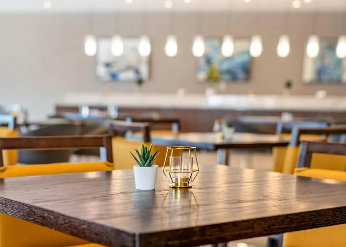 Cambria Hotel Bloomington Mall Of America Minneapolis Airport