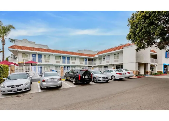 Motel 6-Carlsbad, Ca - East Near Legoland