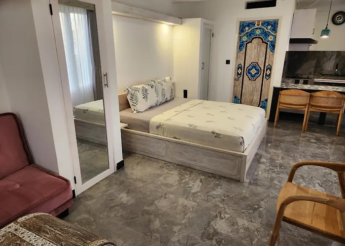 The Kayu Manis Villa