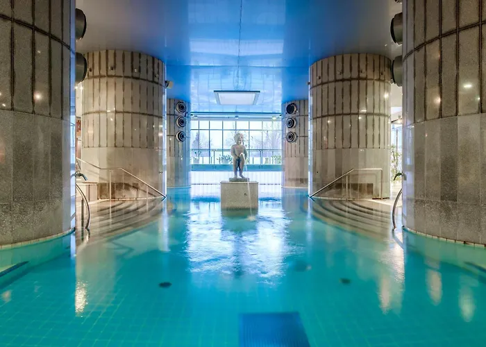 Tallink Express Hotel