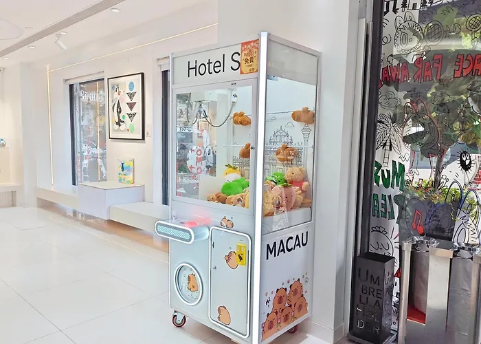 Macau Hotel S
