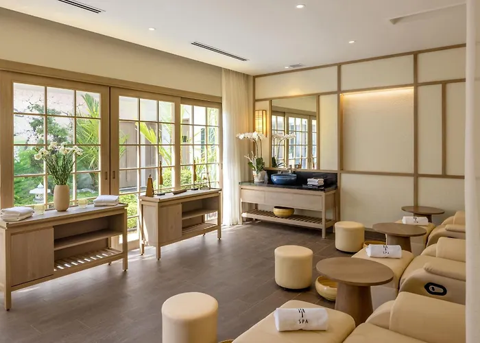Hotel suites Melia Ho Tram Beach