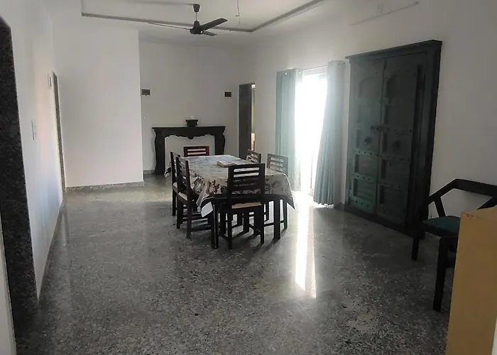 Nature Valley View Resort Mashobra !! Luxury Choice !! Gaming Zone !! Open Terrace !! Big Parking