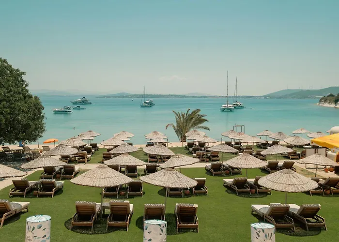 Pets Allowed Hotel Sisus Marina