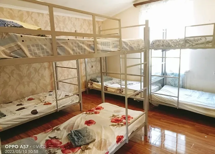 Crown Hostel