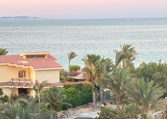 Juliana Beach Resort D304 Wifi 2-BDR