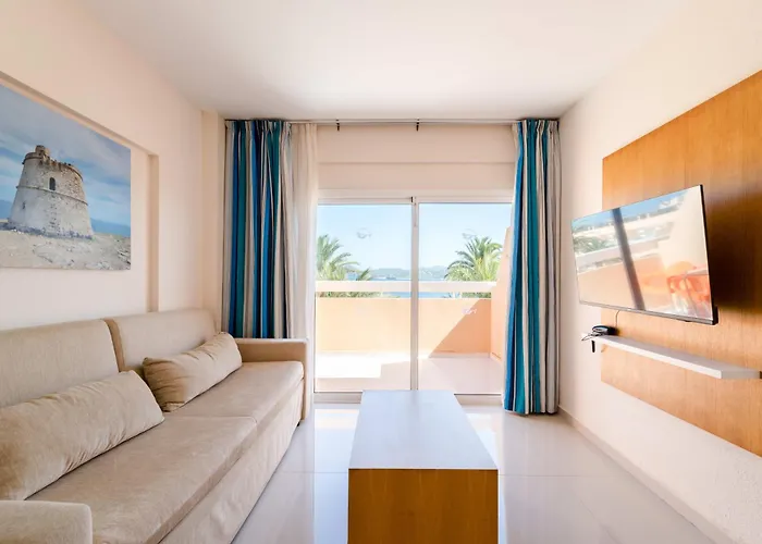 Sirenis Seaview Country Club