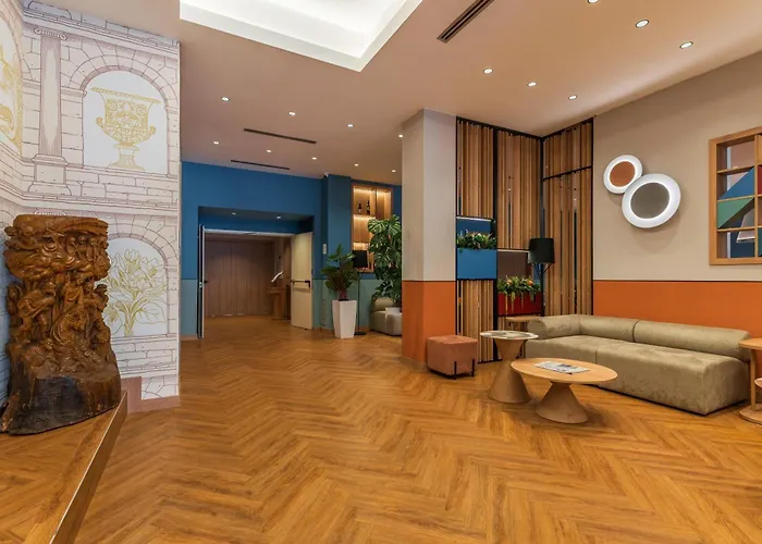  Hilton Garden Inn Rome Colosseum