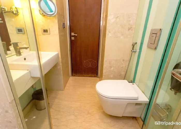 Family resorts Residency Fort