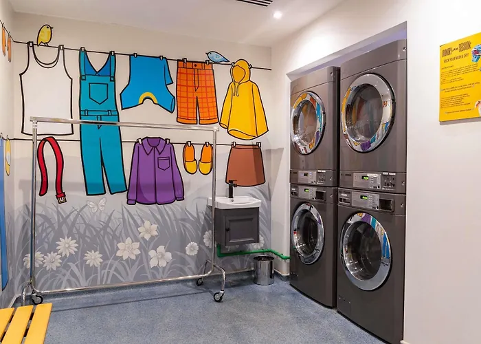 Ibis Dubai One