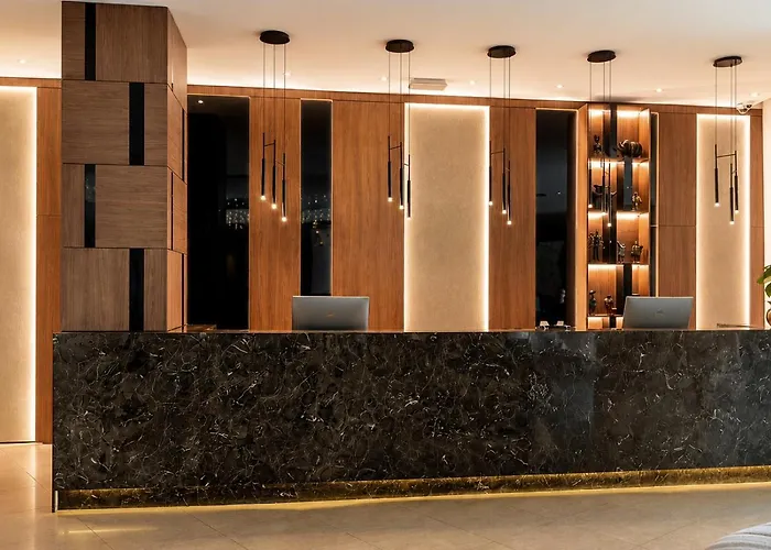 Fiesta Royale Hotel